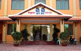 Nyny Hotel