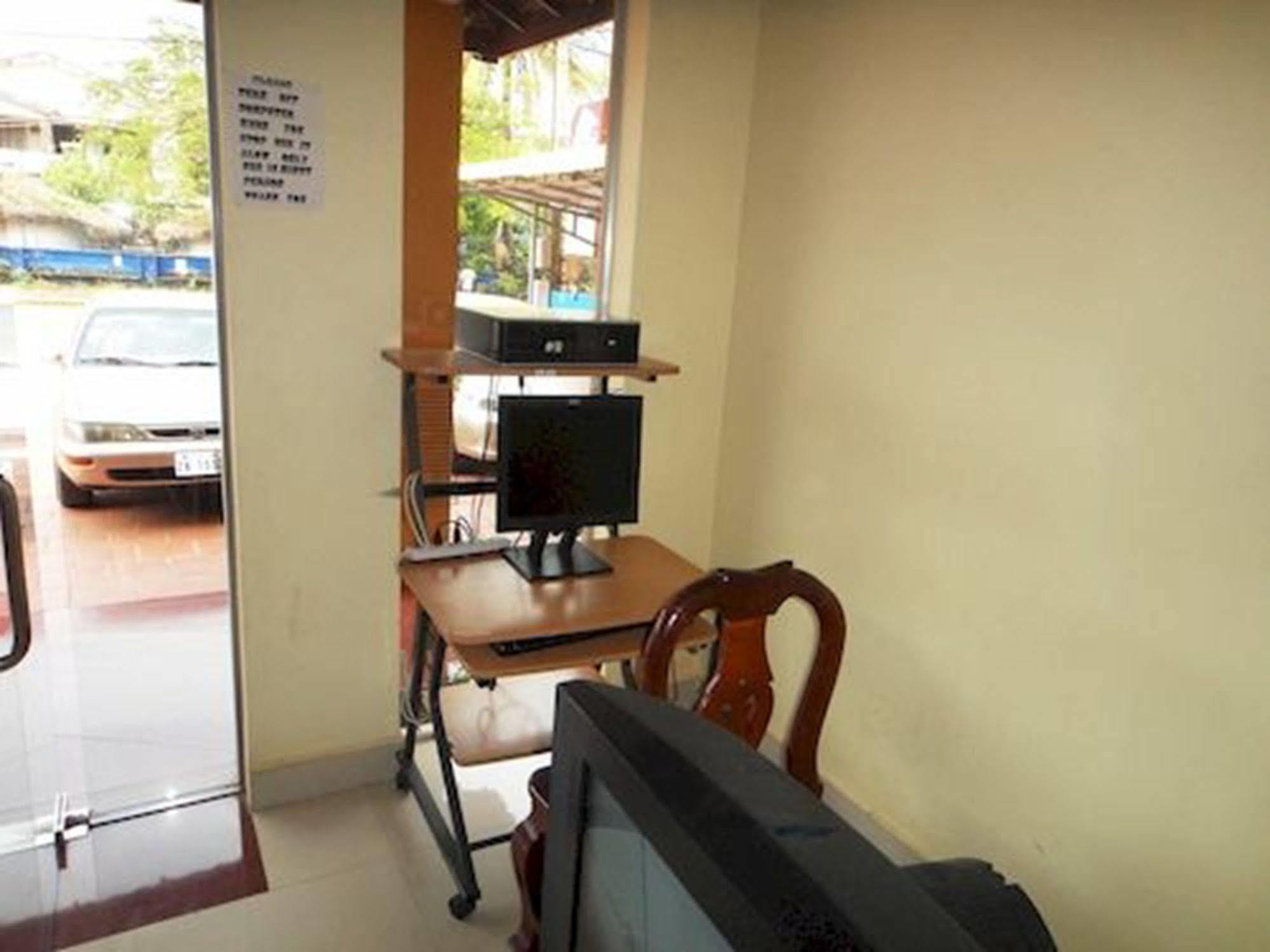 Nyny Hotel Kampot Buitenkant foto