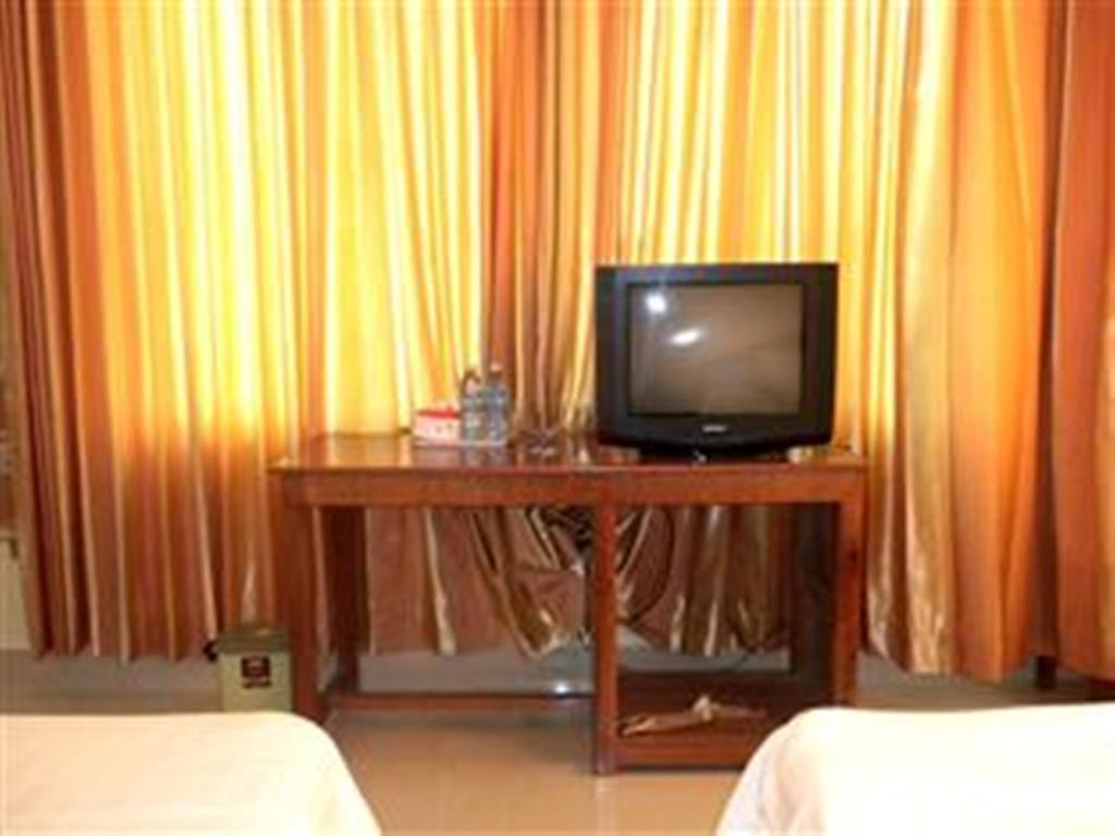 Nyny Hotel Kampot Kamer foto
