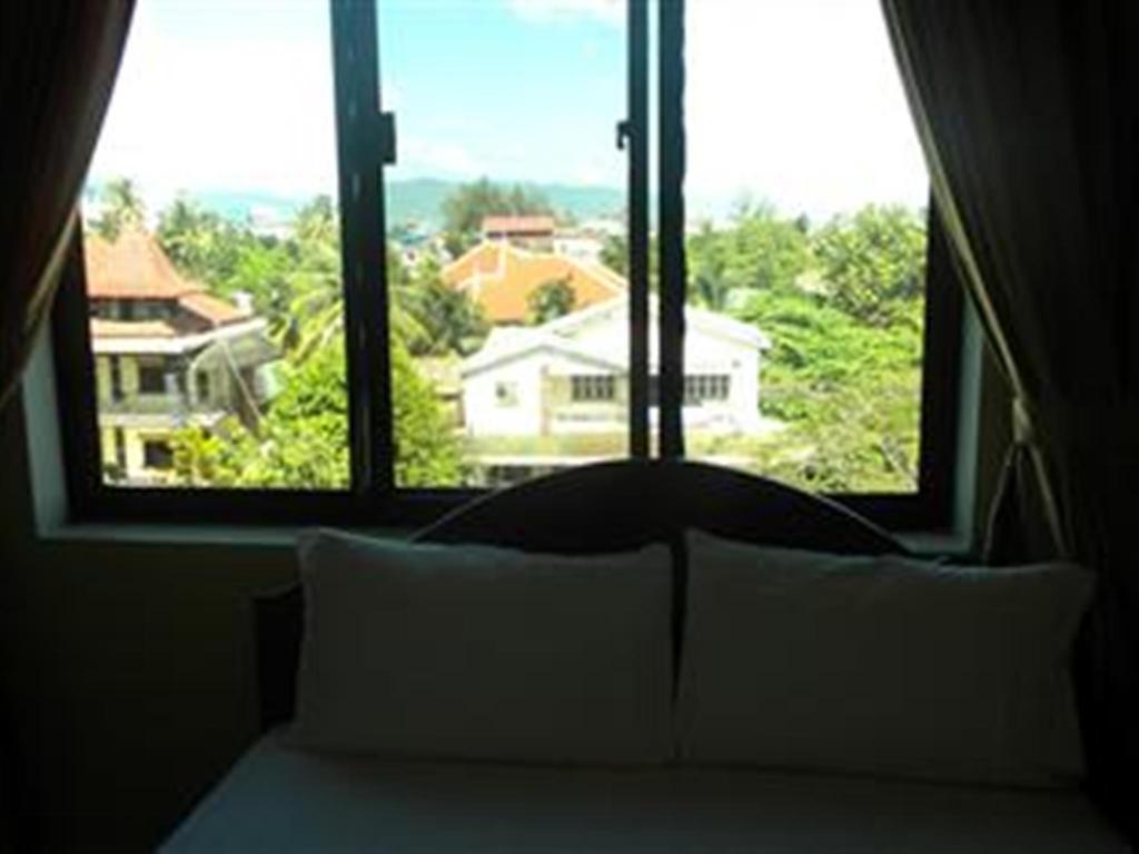 Nyny Hotel Kampot Buitenkant foto